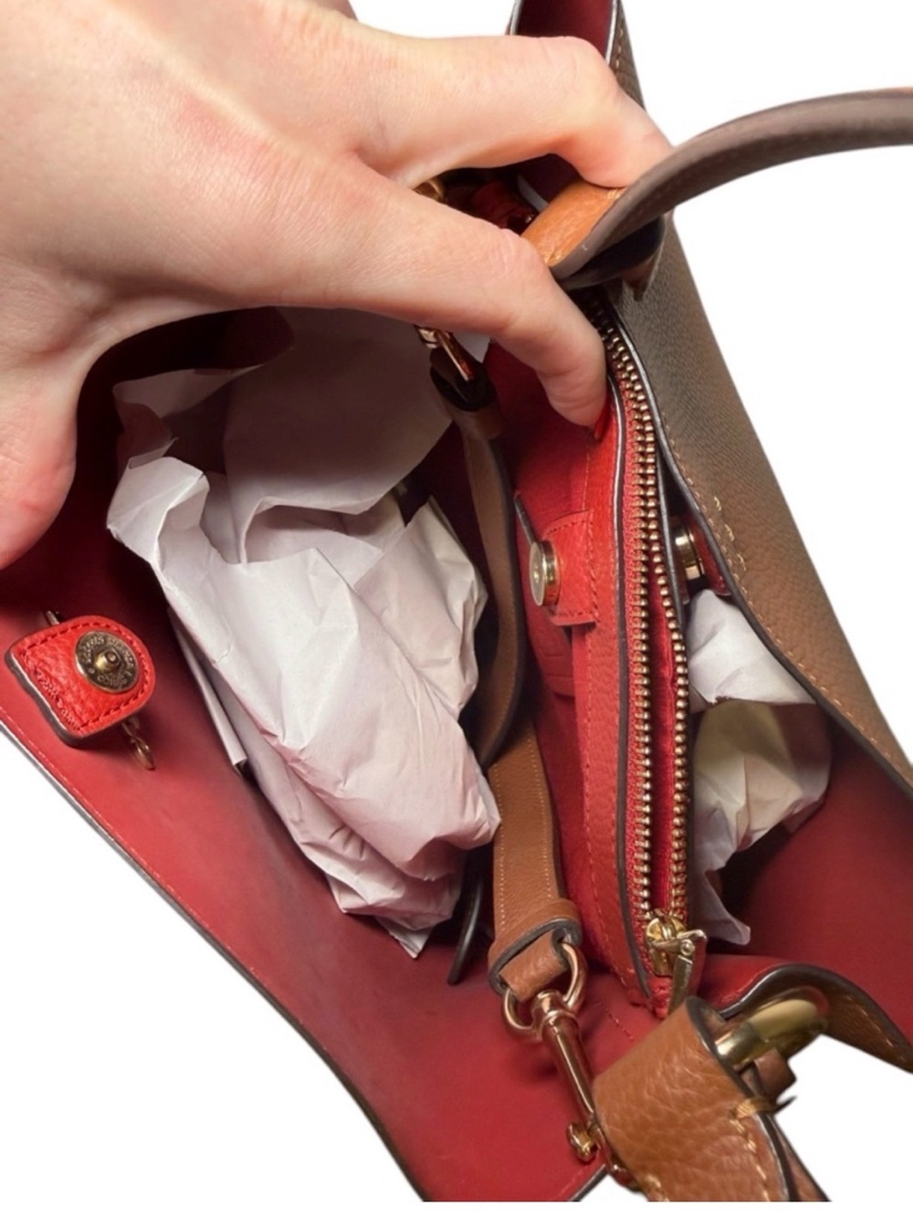 Coach Town Bucket Bag in Saddle Tan (91122) with Crossbody Strap Neutral Color - Picture 8 of 14